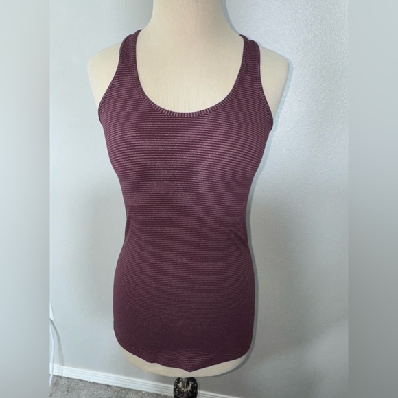 Lululemon Swiftly Tech Racerback tank top - Picture 1 of 3